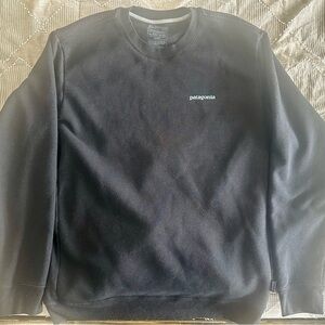 Patagonia Black Crewneck Sweatshirt